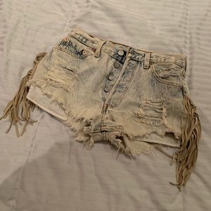 Fringe boho ripped jean shorts
